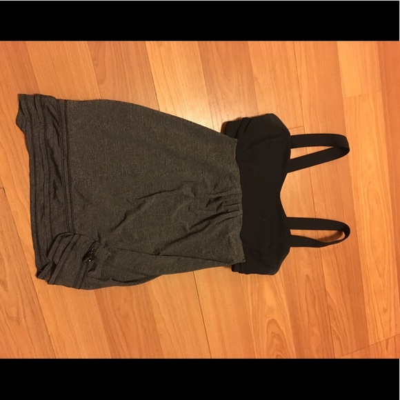 Lulu built in bra tank - Picture 1 of 2